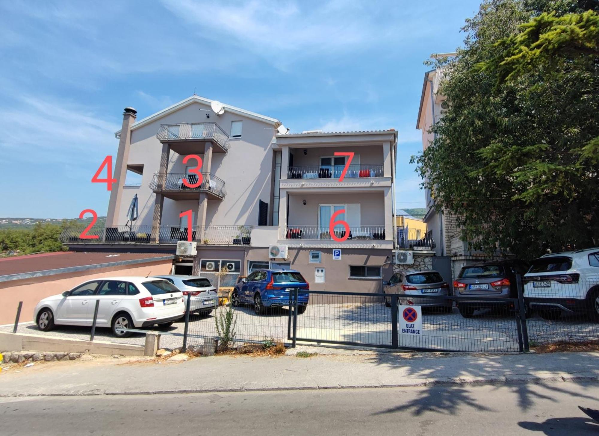 Apartmani Plaza Selce Exterior foto